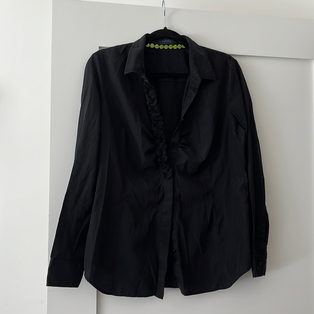 Escada blouse with roses ruffles